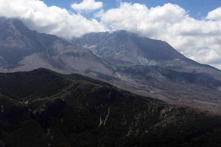 The Mt St Helens Adventure Tour from Portland