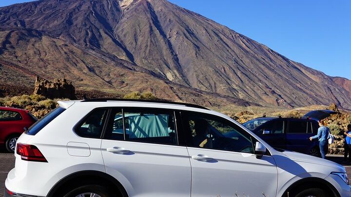 The private car for a group of up to 4 people.