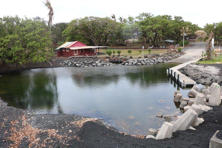 This used to be a boat harbor until 2018 eruption