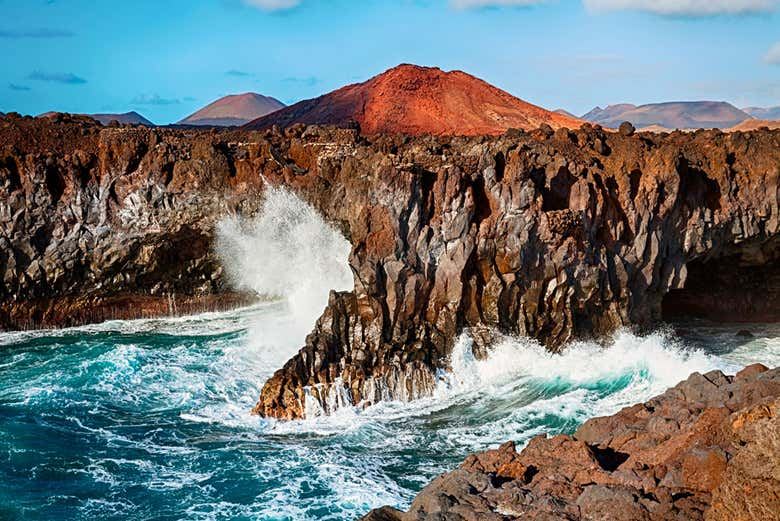 Timanfaya & Jameos del Agua Day Trip