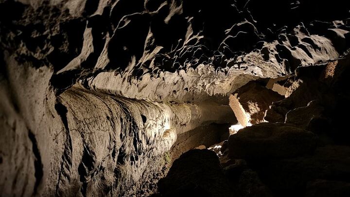 Tour of Jameos del Agua, Cueva de los Verdes and Viewpoint from the cliffs