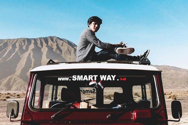 TOYOTA Landcruiser FJ40 is the official national park transport. Here is TIMU, our proud red-car. Strong enough for mountain roads. - @smartway.id
