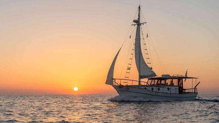 Traditional cruise