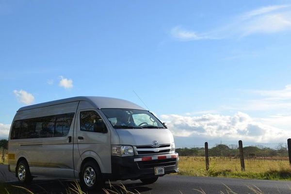 Private Transfer, San José Airport to La Fortuna and Arenal