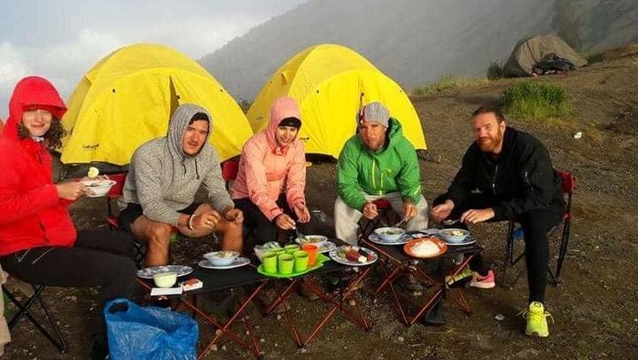 Hiking Rinjani Volcano To Crater rim Senaru 2 Days, Group - Syam Trekker