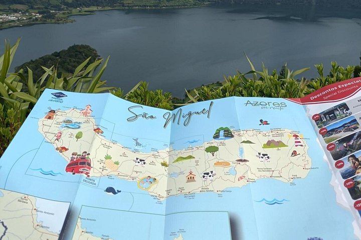 Two Lines Round São Miguel, 9 to 7, Hop On and Off