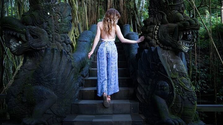 Ubud Village, Waterfall and Kintamani Volcano Tour 4