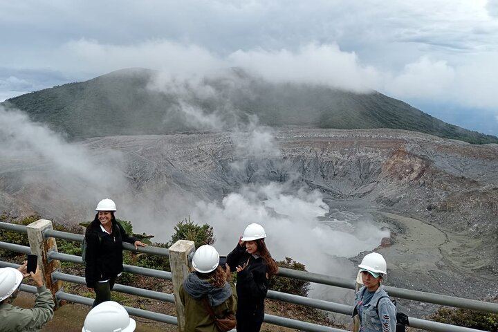 View of the crater in Poas Volcano