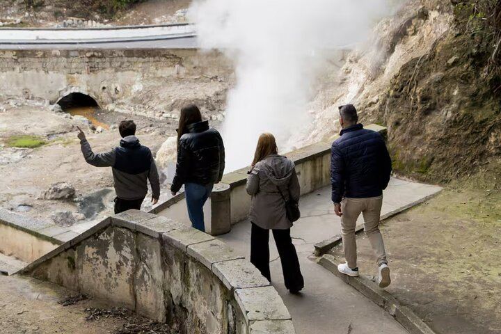 Visit Caldeiras das Furnas