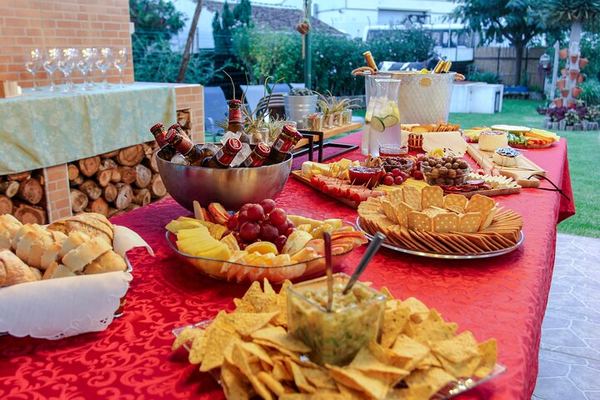 Volcanic Wine on Terceira: Biscoitos and Full Bottles on the Table