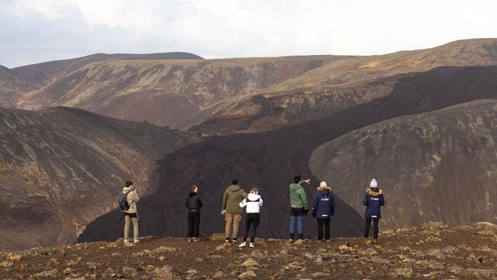 Volcano Hike and Grindavík Visit from Reykjavik