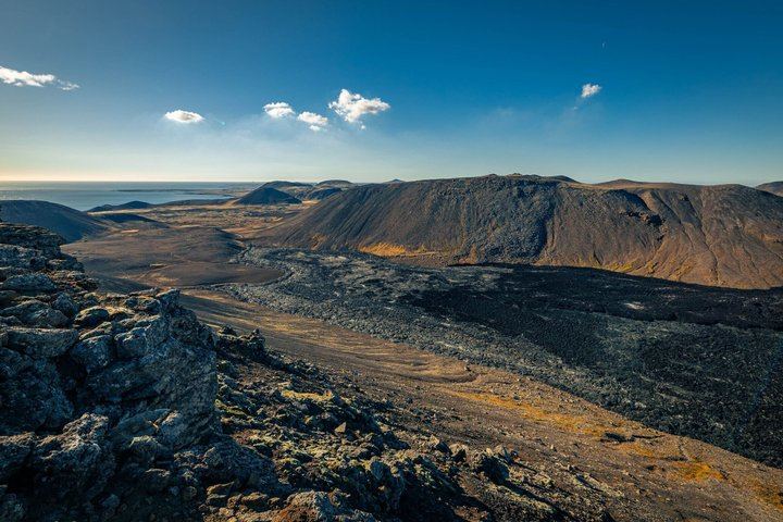 Volcano Hike and Grindavík Visit from Reykjavik