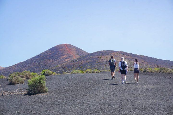 Volcano Trekking Tour (Timanfaya eruptions)