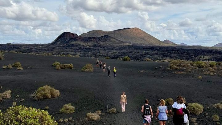 Volcano Trekking Tour (Timanfaya eruptions)