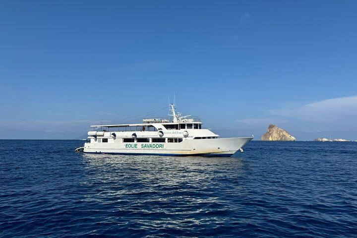 Vulcano Lipari Sciara of fire by day