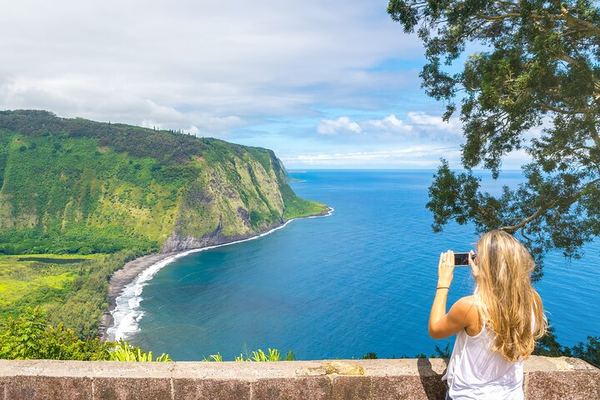 Ten-Hour Private Big Island Tour: You Pick the Stops, Green Sand Included