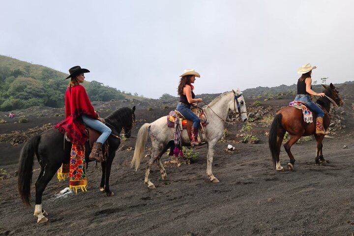 Well trained horses- no experience?- everyone gets there own private cowboy to keep them safe- kids too!