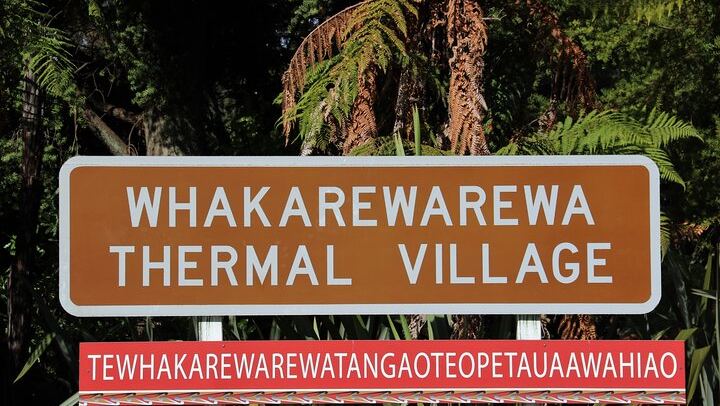 Whakarewarewa Village Guided Tour