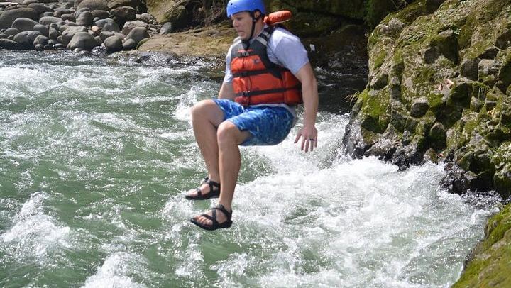 White Water River Rafting Class III-IV from La Fortuna-Arenal