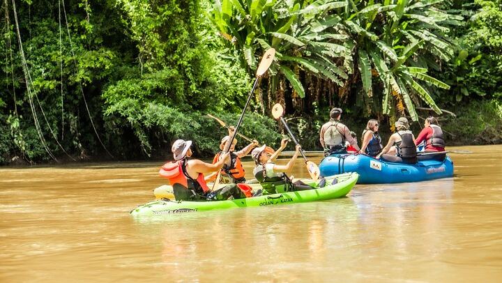 Wildlife Safari Float by Kayak in Peñas Blancas River from Arenal