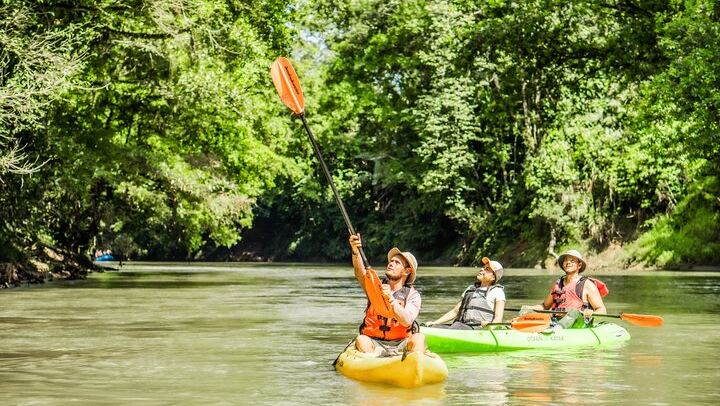 Wildlife Safari Float by Kayak in Peñas Blancas River from Arenal