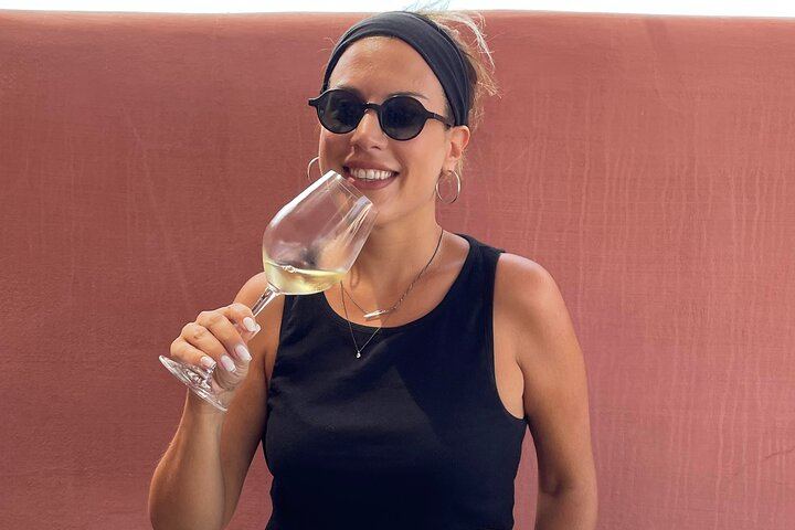 Wine tasting at OENO P Winery