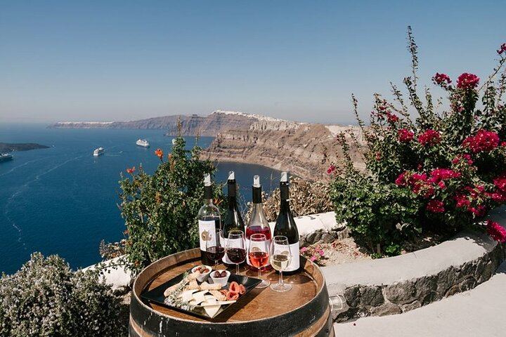 Wine tasting at Venetzanos winery