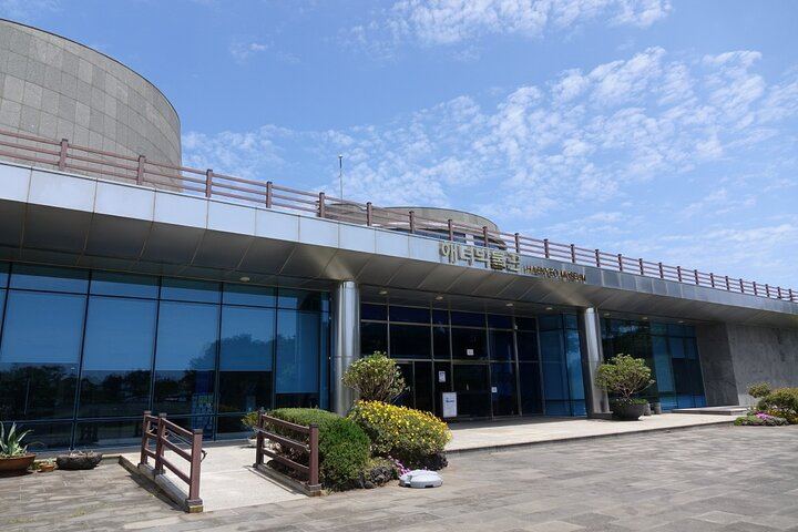 Woman Diver Museum