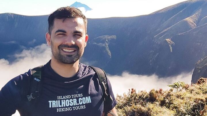 Your guide Ramiro, ready to welcome you with hospitality and show you the best of Faial Island.