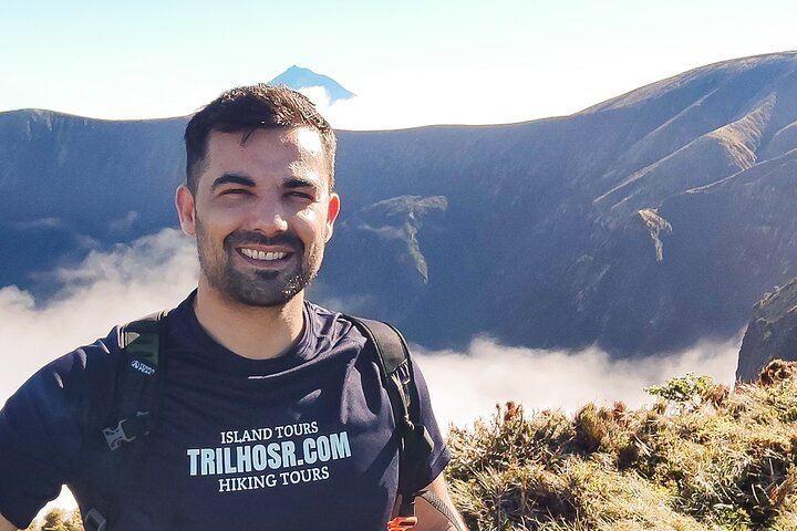 Your guide Ramiro, ready to welcome you with hospitality and show you the best of Faial Island.